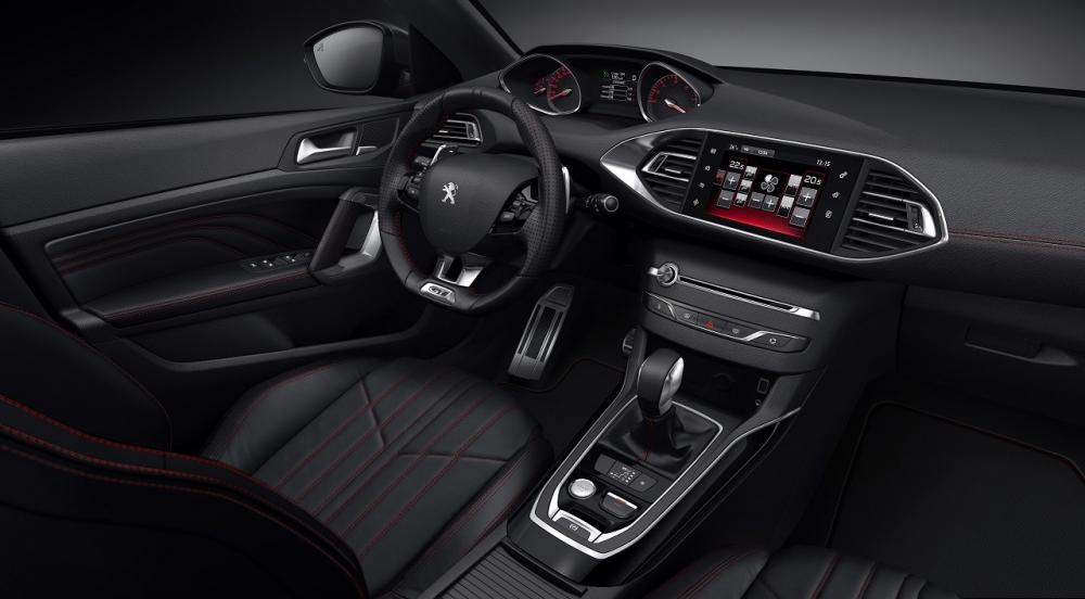 Peugeot-308-GTi-interior